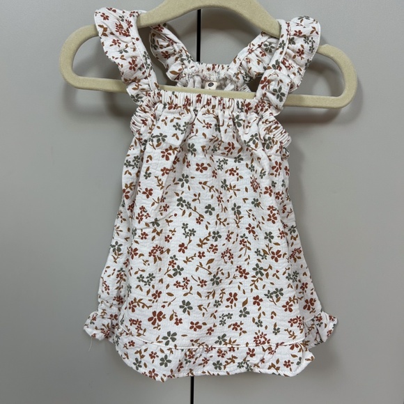 Quincy Mae Other - Quincy Mae Ruffle sleeveless floral dress and bloomer set - 6-12M, organic